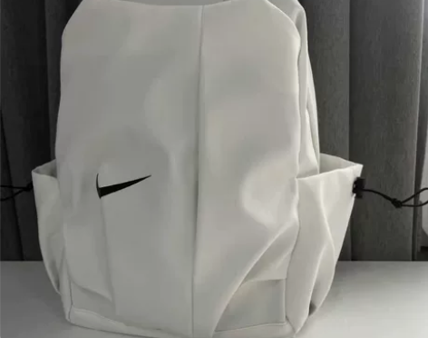 特价处理 校园简约百搭简约大容量双肩包男女...