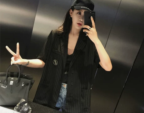 大瓶定制 条纹衬衫女2019夏季新款复古港...