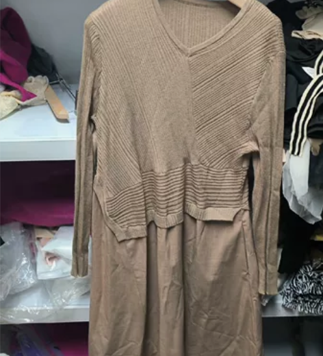 便宜且可逛 500件服装工作室样衣清仓，全...