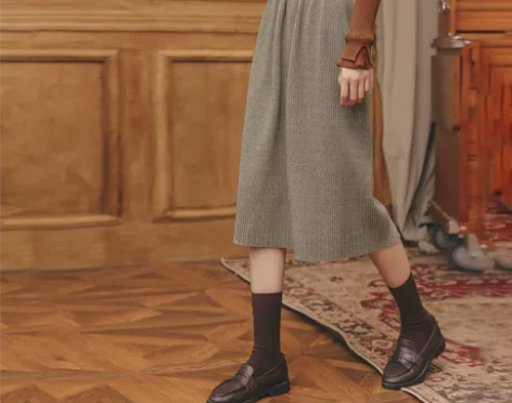 毛呢半身裙a字秋季女遮胯高腰褶皱显瘦百搭复...