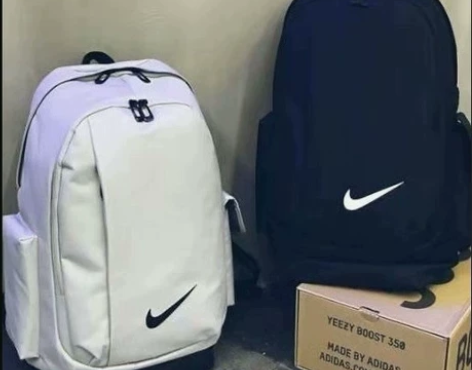 门店不做了,【捡漏】耐克nike大容量双肩...