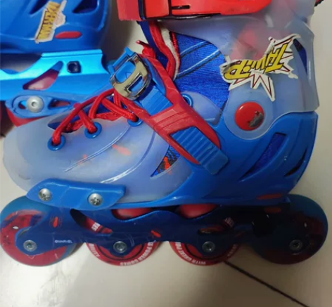 麦斯卡轮滑鞋溜冰鞋，送头盔护具 鞋码见下图...