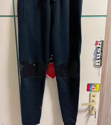 MLB  男士休闲拼接感运动裤 9成新。实...