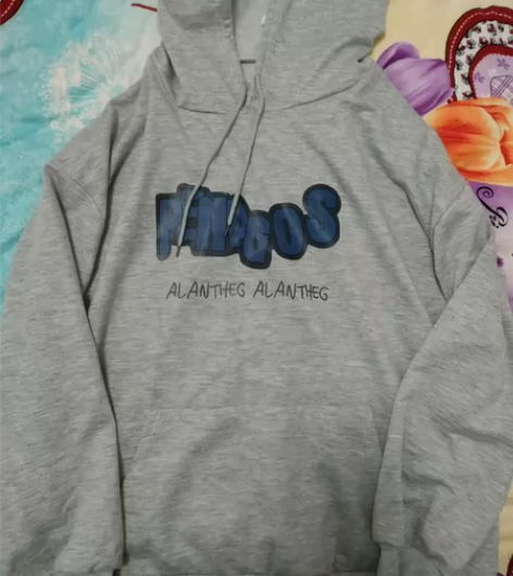 出闲置衣物啦！！！便宜出都是好物～ 图一：...