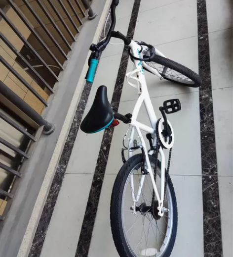 迪卡侬自行车BTWIN青少年自行车20寸，...