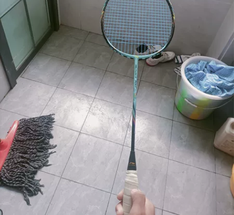 李宁高端拍锋影700  3ug5 最大可拉...