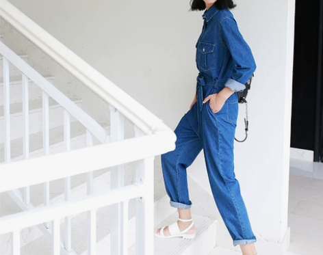 早秋装长袖高腰牛仔连体裤女长裤 感兴趣的话...