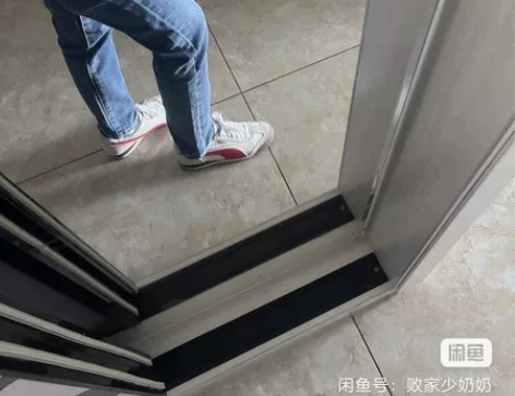 闲置女士裤子浅蓝色牛仔裤女2024春秋新款...