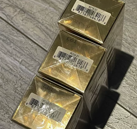 雅诗兰黛白金粉底液 妈妈专柜买的 现在不用...