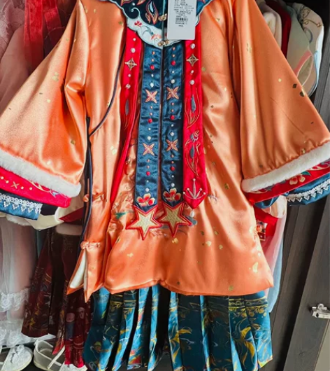 佐木森林汉服拜年服140琼瑶，明制三件套，...