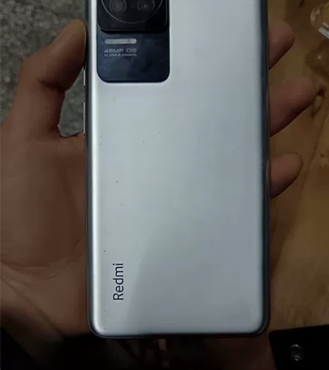 红米K50  12+256g，天玑8100...