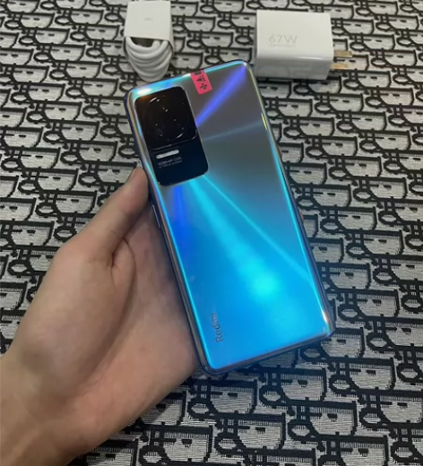 自用 红米k50Pro 幻境色 12+25...