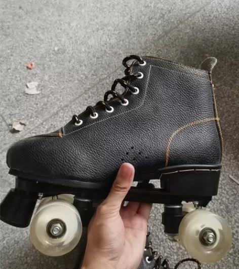 新款成人双排溜冰鞋儿童四轮滑鞋成年男女旱冰...