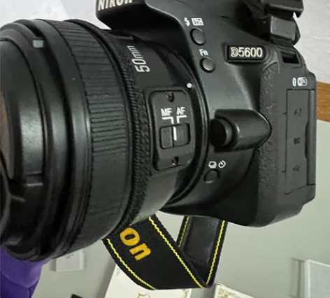 个人闲置一台，尼康D5600单反相机，适合...