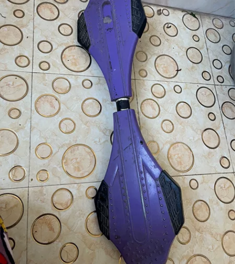 儿童玩的滑板闲置 感兴趣的话点“我想要”和...