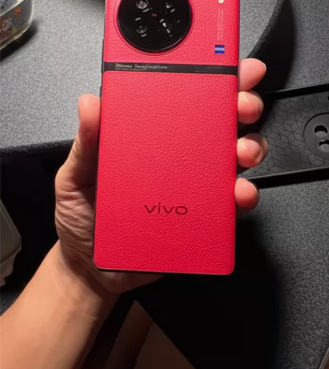 Vivox90 12+256 别人顶账送...