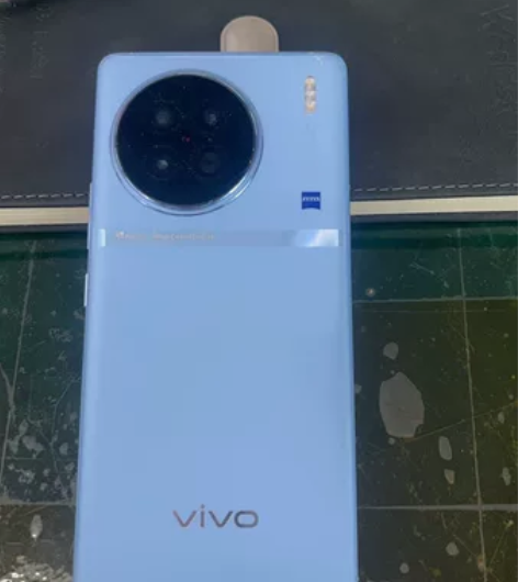 VIVOx90，12+256G仅用一年 感...