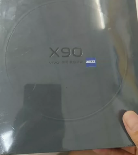 ?VivoX90全新未拆封，8+256，闲...