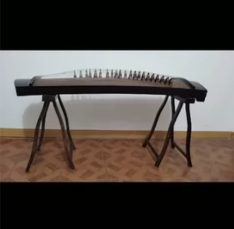 新手刚学的很适合，因为要搬家所以卖掉，古筝...