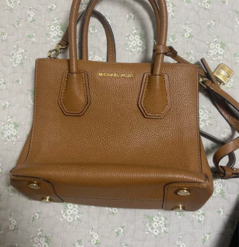 mk mercer小号 棕色 美国代购带回 感兴趣的话点“我...