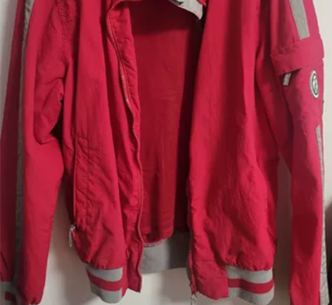 纯意大利带回啄木鸟外套男士，适合110到1...