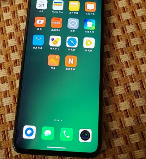 魅族17个人一手 自己刚换得电池顺便换了透...