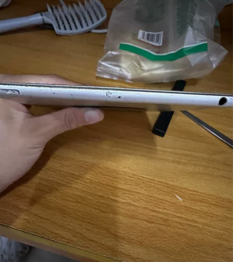 ipad mini5。64G成色叙利亚。后...