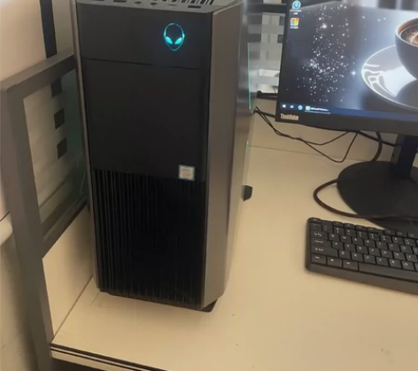 公司倒闭，低价处理95新小外星人品牌台式电...