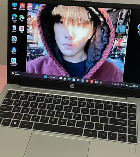 闲置自用惠普16+512G原价八千多 顶配...