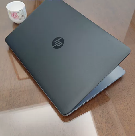 女生自用闲置原价8千多i7顶配惠普笔记本电...