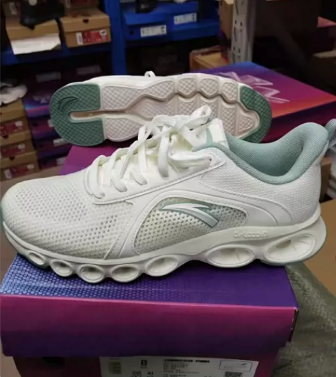 安踏能量环 货号:112225581米黄色...