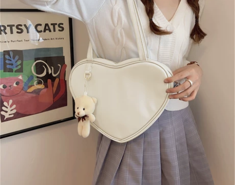 包包女2022新款潮基础腋下包日系爱心单肩...