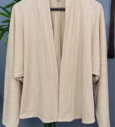 #汉服# 五五年飞机袖 尺码：M 图片色，...