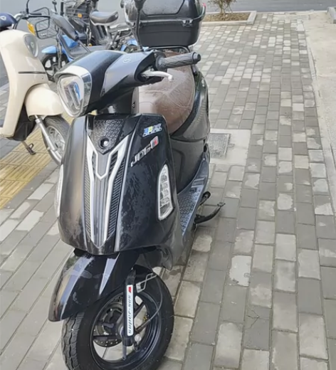一手踏板摩托车，出厂日期23年3月份，一点...