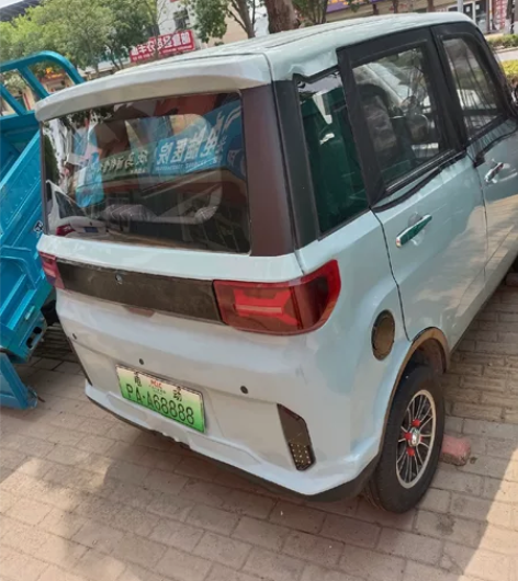 爽玛电四轮，100电瓶五块。跑100公里 ...