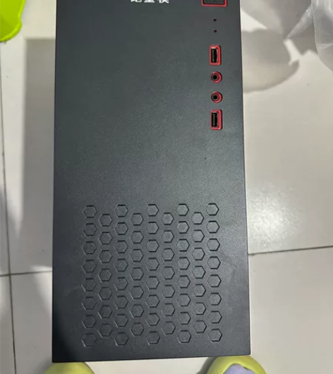 硕扬牌，九五新 没怎么用 着急回老家 主机...