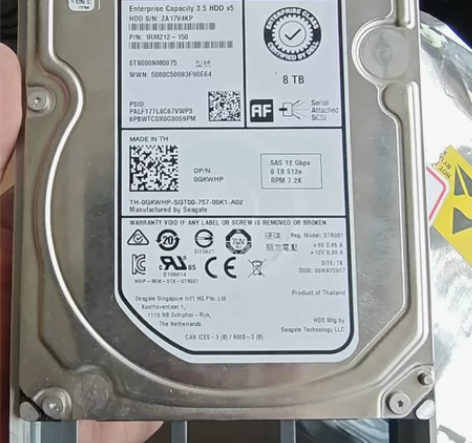 8T硬盘 sas 7.2k Del...