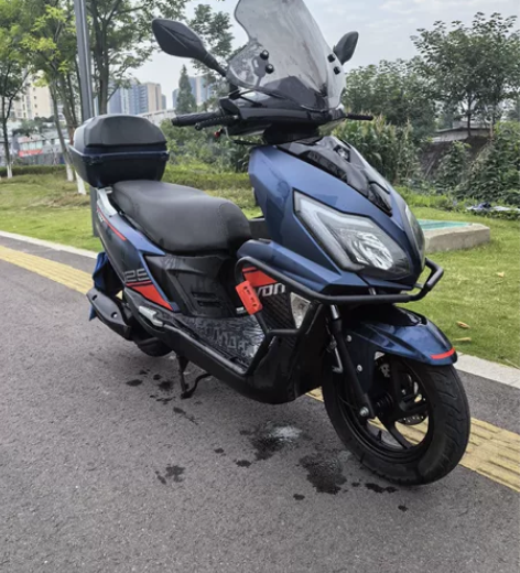 23年望龙125防铃木UY125，加装护杠...