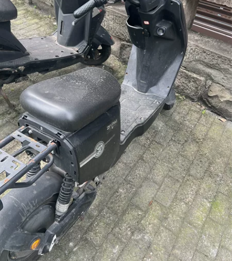 出一台外卖骑手专用电动车，品牌：台铃，型号...