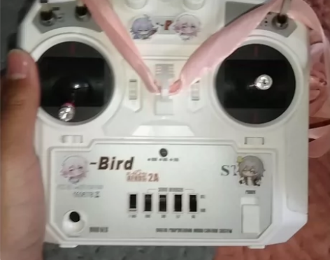 富斯i4八通道遥控器 拆开看了主板是i4x...