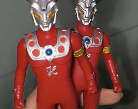 包邮雷欧奥特曼14厘米万代正版日版奥特曼怪...