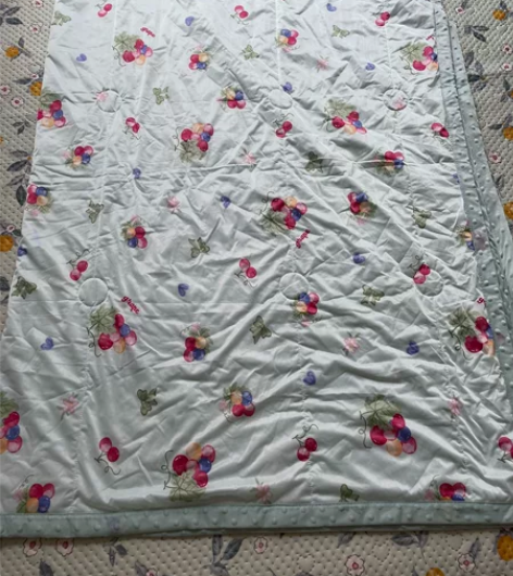 全新夏凉被，单人 大小5??7，宽5尺长7...