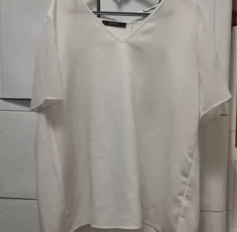 【九新】esprit雪纺短袖罩衫，需要穿内...