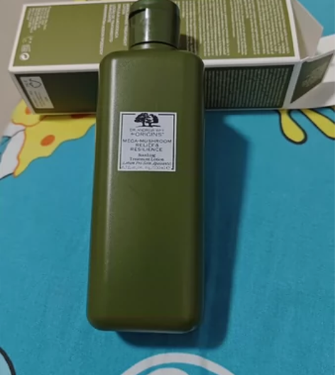 悦木之源菌菇水，全新 去年十月份中免买的 ...