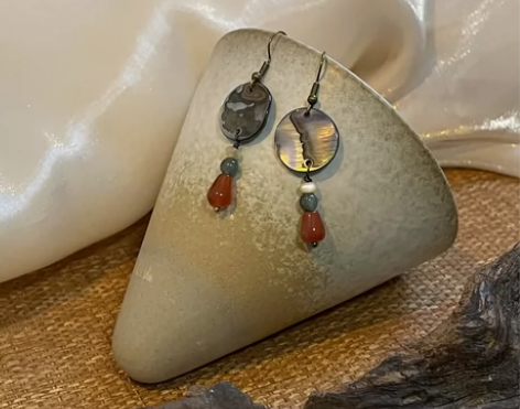 处理5对气质复古风耳环女长款水滴耳坠新中式...