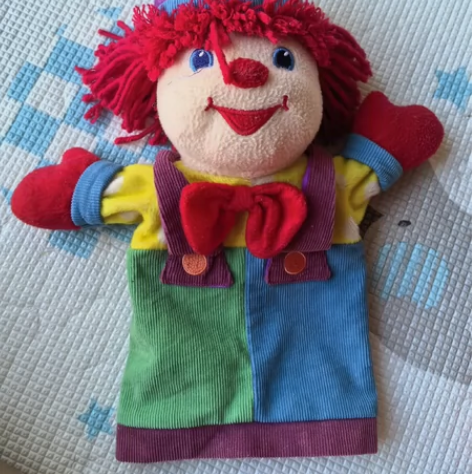 金宝贝手偶，99新，带标签。 感兴趣的话点...