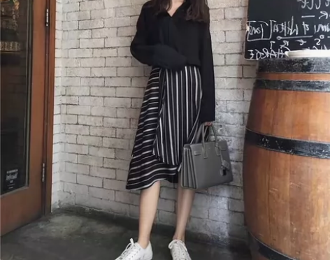 中长款半身裙竖条纹不规则文艺风裙子女生女士...