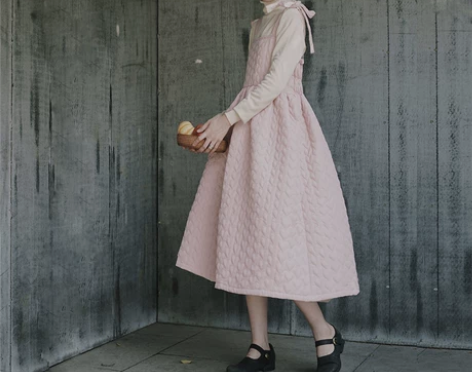 出 而然和风 水蜜桃小粉裙 设计师原创小众...