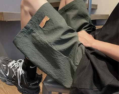 泡泡纱短裤男夏季潮牌美式速干沙滩裤冰丝休闲...