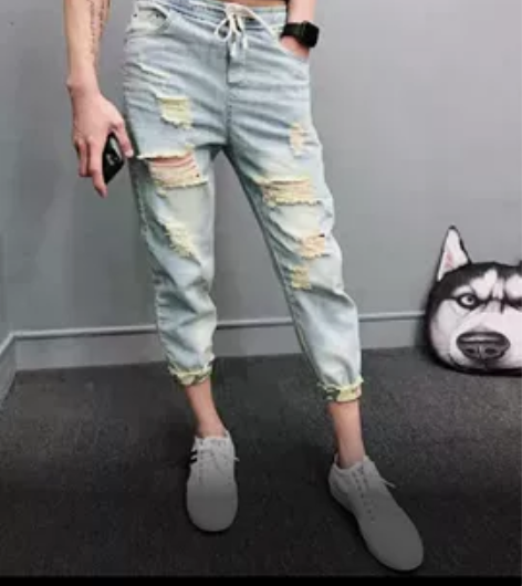 七分破洞牛仔裤，穿起来非常好看！九成新，2...